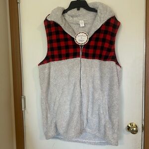 NWT Sunshine & Rodeos Plus Size 3X Plaid Sherpa Vest